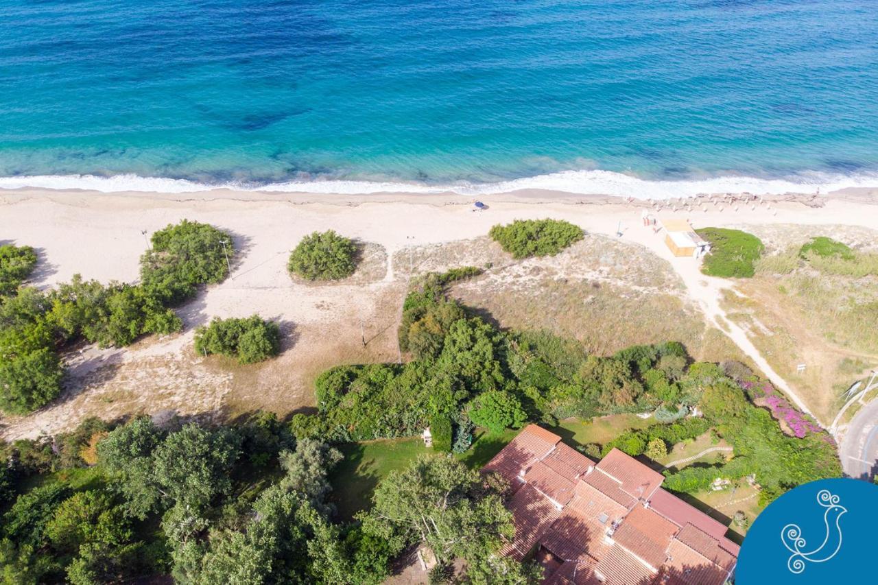 Villa Turchese - Exclusive Dimora On The Beach Geremeas Bagian luar foto